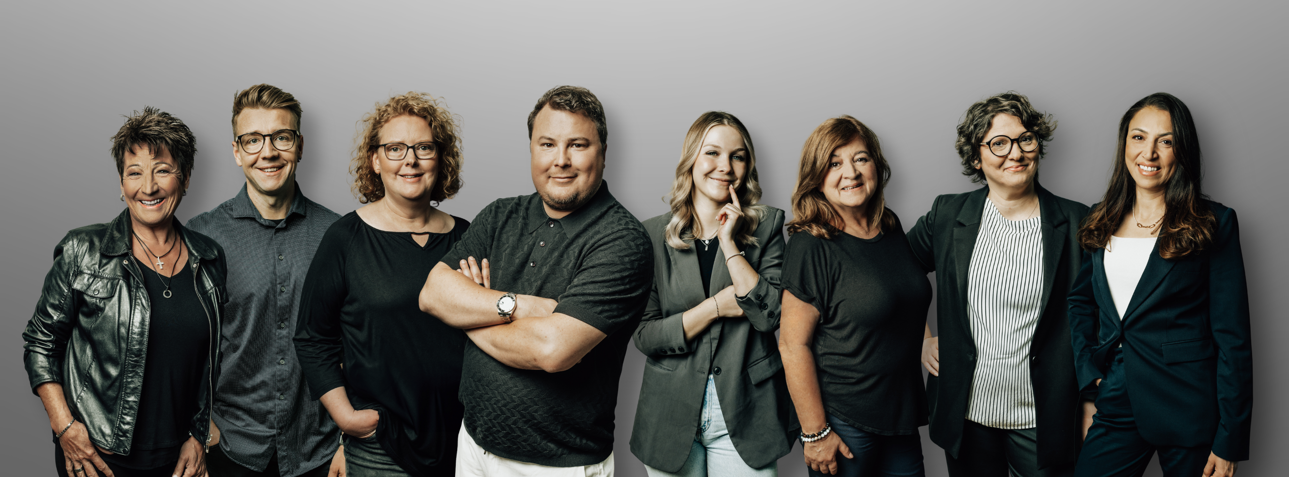 Das Team von Koch Immobilien als vollständiges Gruppenfoto